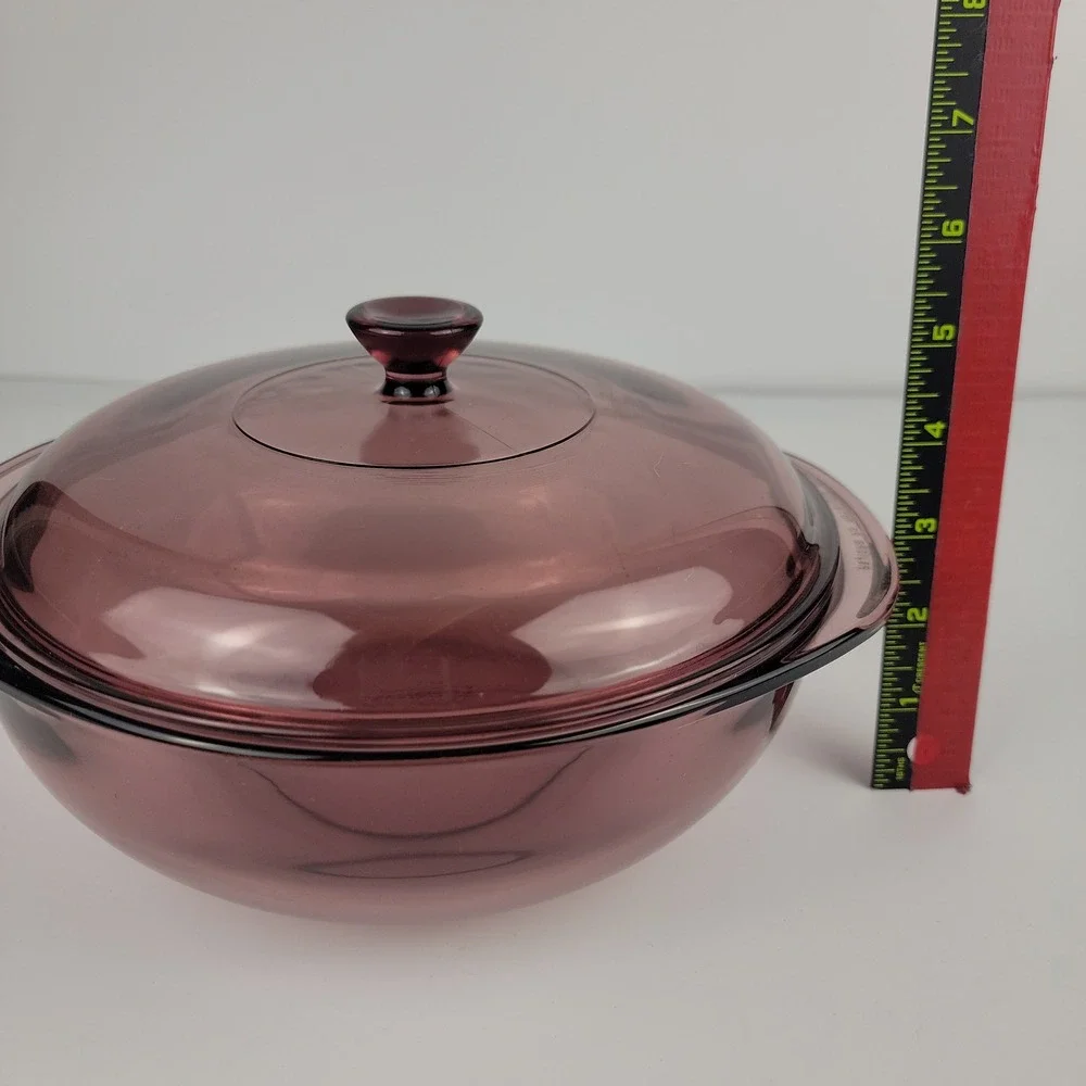 Pyrex Visions Cranberry Glass Casserole Dish with Lid 2 Qt Round 024 Purple USA